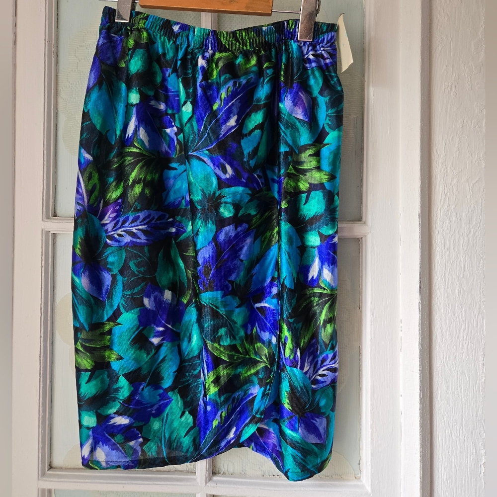 James Hawaii Blue Tropical Nylon Skirt – Size M - Picture 1 of 7